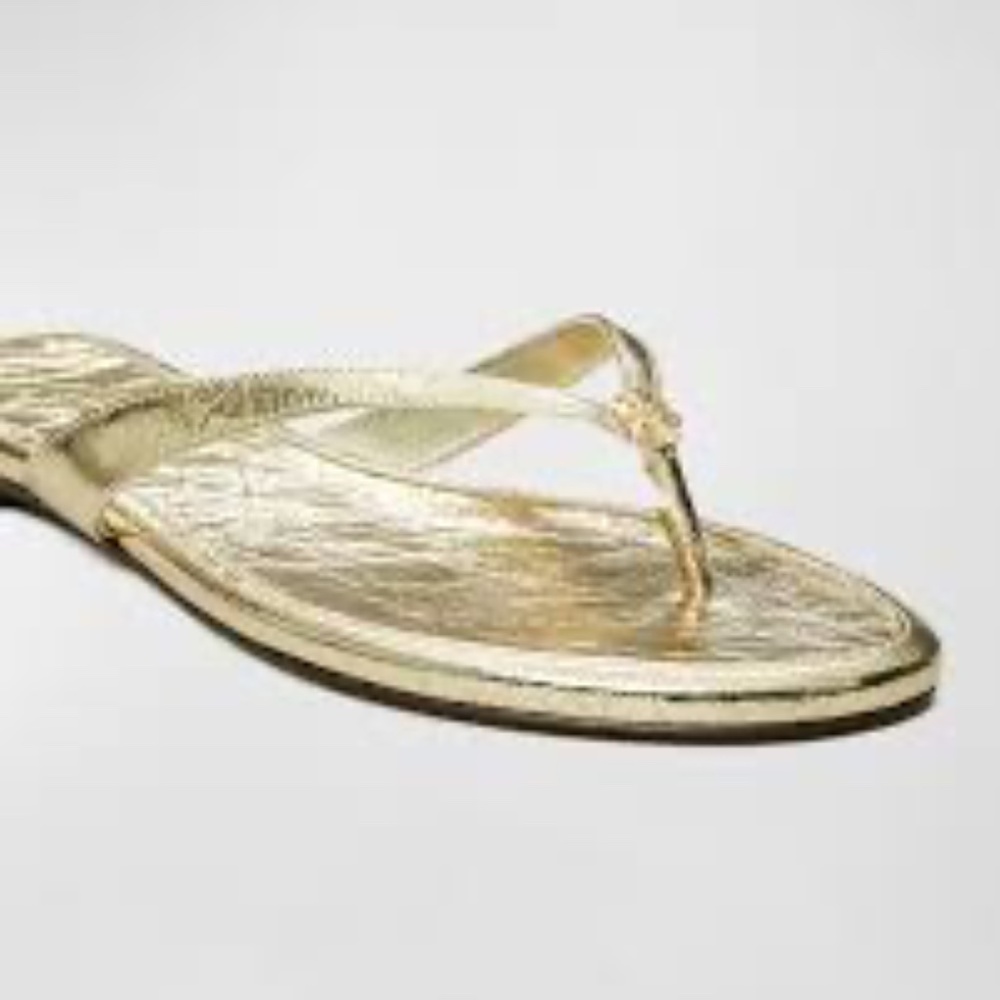 NIB TORY BURCH Classic Flip Flops Flat Sandals in GOLD METALLIC leather